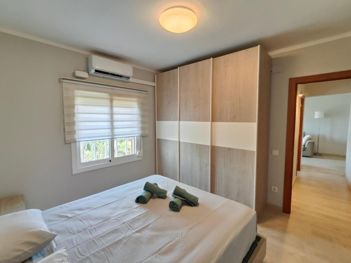 Family Apartment Besos Sant Adrià de Besòs Kültér fotó